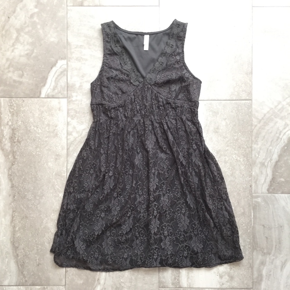 Xhilaration gray mini lace dress size medium